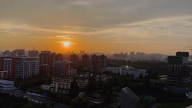 上海城市日落黄昏延时摄影实拍视频的预览图